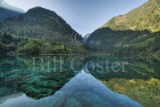 Multi-coloured Lake - Jiuzhaigou NP